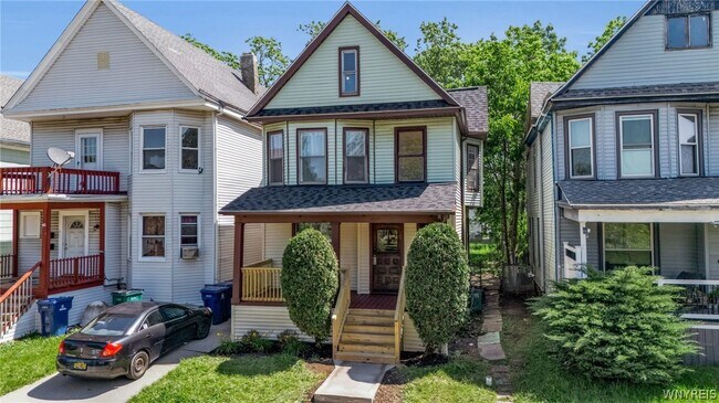 Foto del edificio - 1097 Tonawanda St