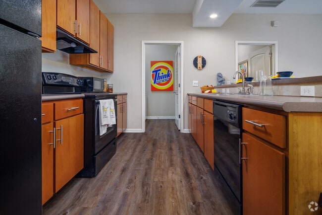 Kitchen - Madera Apartments