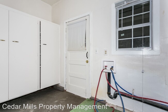 Building Photo - 2 br, 1 bath House - 828 S. Edgemoor