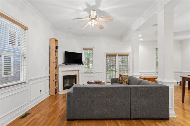 Foto del edificio - 649 Peeples St SW