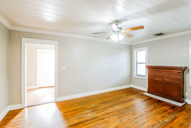 Foto del edificio - 926 13th Ave N