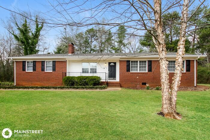 Foto principal - 144 BUFFALOWAY RD, STATESVILLE, NC 28677