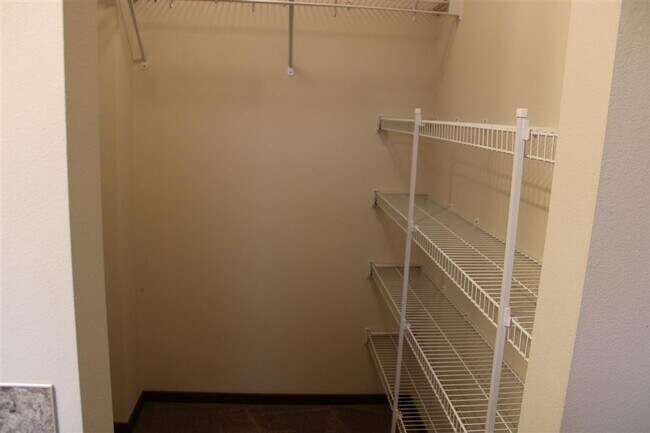 Building Photo - Gilkey 425,LLC#9