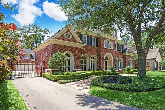 Building Photo - 5209 Pine Forest Rd