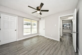 Building Photo - 781 Country Pl Dr