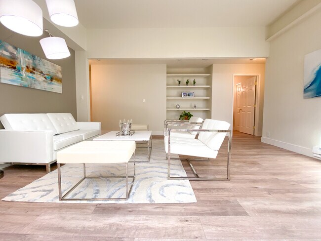 Pisos de madera contemporáneos - Brookdale Apartments