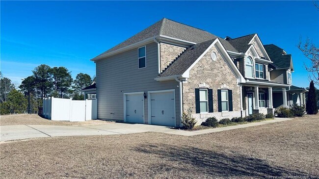 Building Photo - 16 Fort McClary Ct