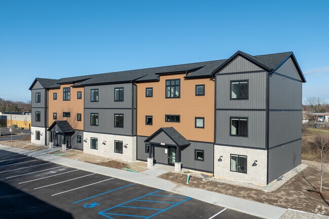 Building Photo - Post Dr Flats MU APTS