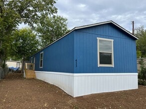 Building Photo - 7650 US-90