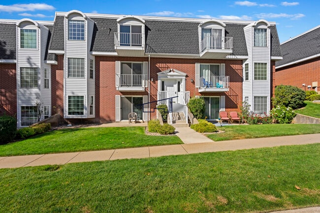 Building Photo - 2983 Taylor Ave