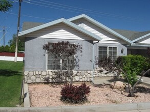 Building Photo - 334 S 400 E