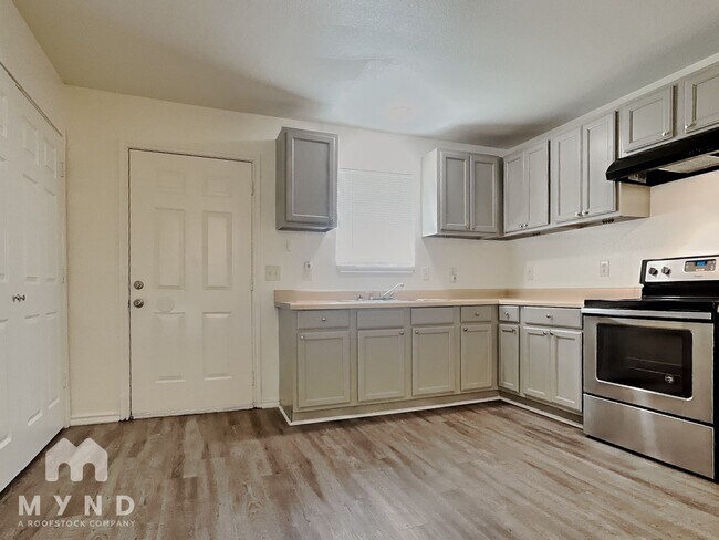 Foto del edificio - 949 Guam St