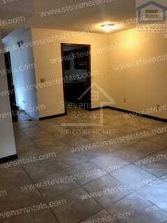 Building Photo - Nice Apartment, Great Neighborhood