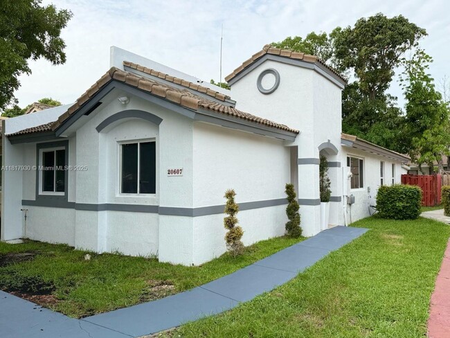 Foto del edificio - 20607 SW 93rd Ave
