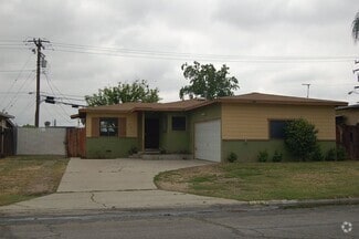 Building Photo - 251 E Ramona Dr