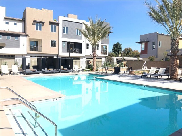 Foto principal - 10518 Wilding Dr
