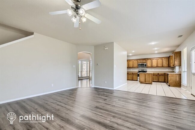 Building Photo - 9705 Gallatin Ln