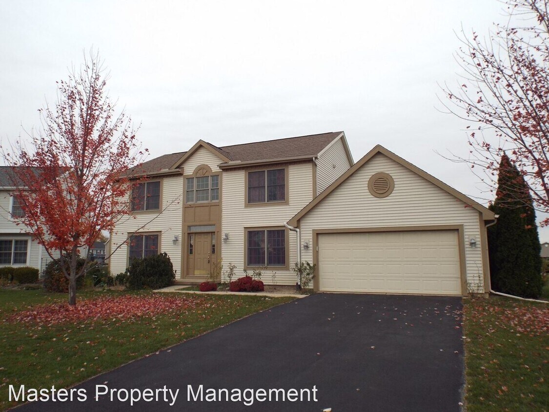 Primary Photo - 4 br, 2.5 bath House - 26693 Amberwood Dr