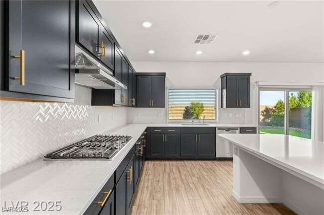 Building Photo - 8326 Monroe Bay St