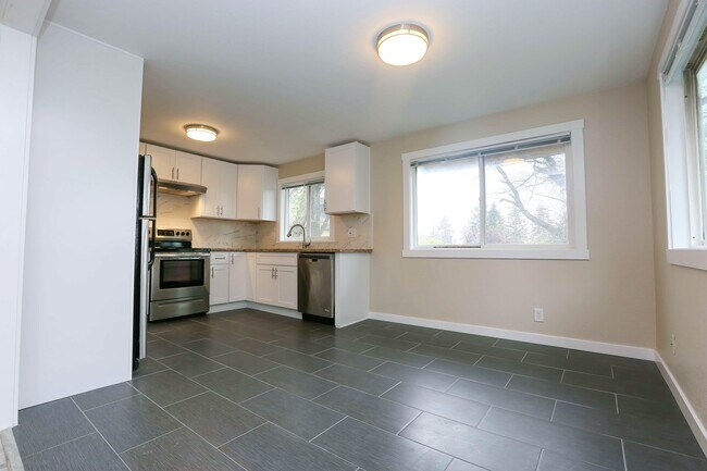 Foto del edificio - 2417 S Graham St