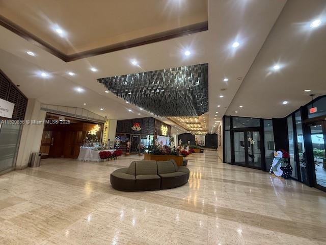 Foto del edificio - 999 Brickell Bay Dr