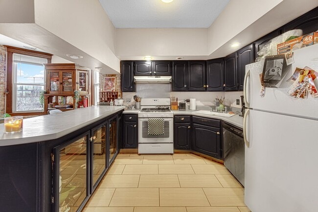 Building Photo - 1210 N Marion Ct