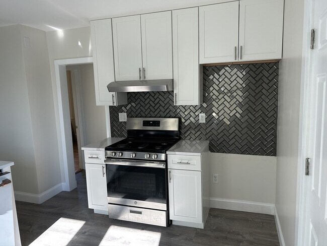 Foto del edificio - 4058 Washington St