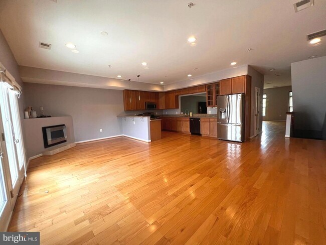 Building Photo - 5405 7th Street NW Unit 102