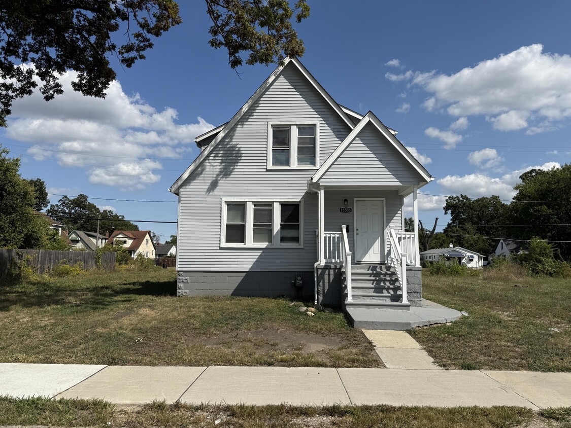 Primary Photo - 16508 Turner St
