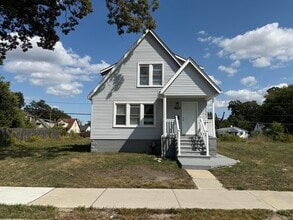 Building Photo - 16508 Turner St