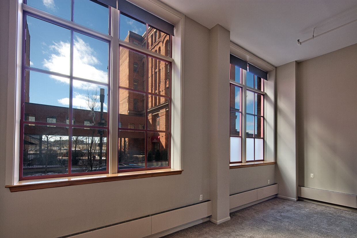 Primary Photo - Water Street Commons