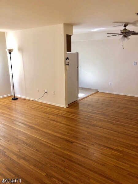 Foto del edificio - 478 Notch Rd