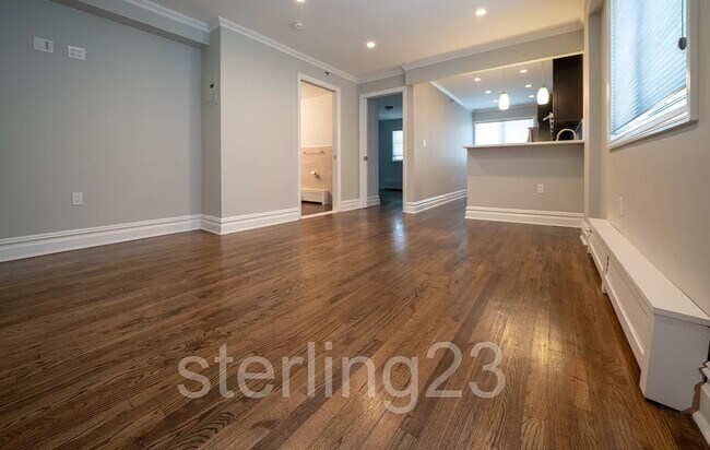 Foto del edificio - 2561 46th St