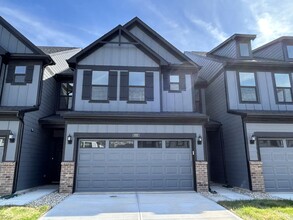 Building Photo - 9755 Behner Dr
