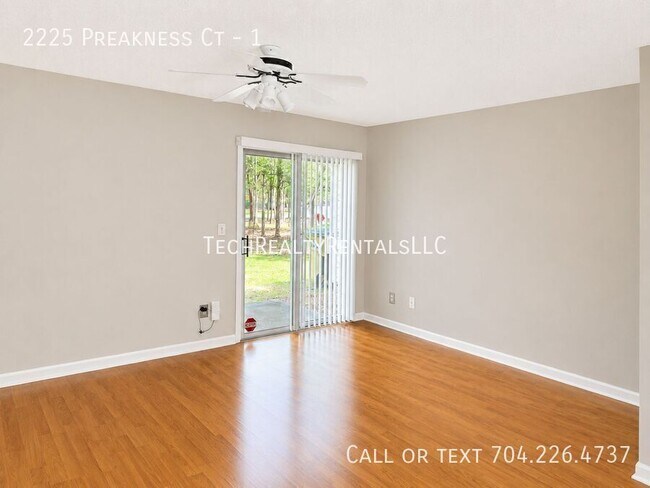 Foto del edificio - 2225 Preakness Ct
