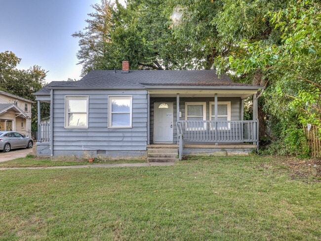 Cute Remodeled Bungalow in the heart of OKC! - Cute Remodeled Bungalow in the heart of OKC! House