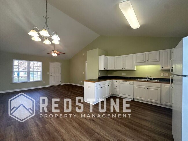 Foto del edificio - 2224 May Dr