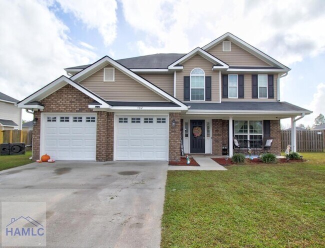 Foto del edificio - 702 Auburn Cv