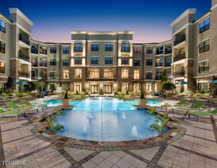 Foto principal - 2370 Chattahoochee Dr