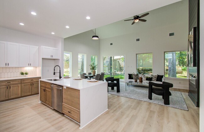 Foto del edificio - 1802 Rollingwood Dr