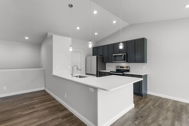 Building Photo - BRAND NEW 3Bed/2Bath Ranch 3 Car Garage