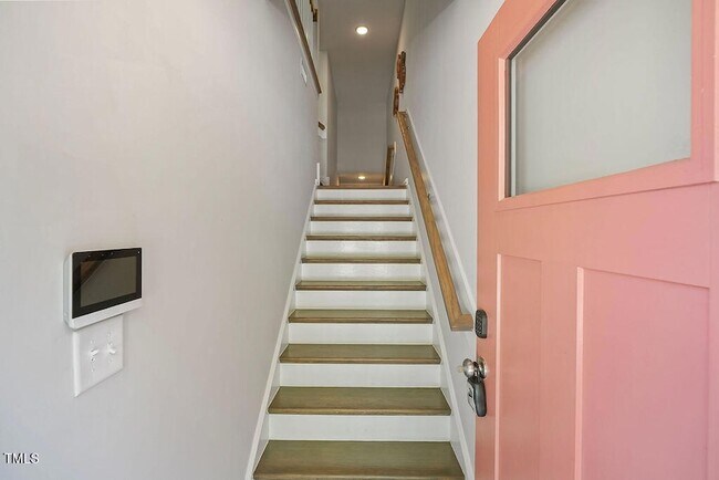 Foto del edificio - 2075 Eva Pearl Dr