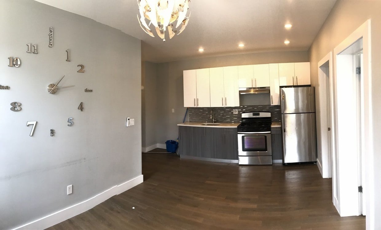 Primary Photo - 3015 Avenue D