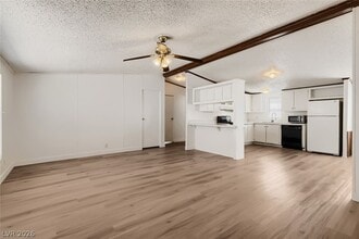Building Photo - 6105 Berthelot Ln