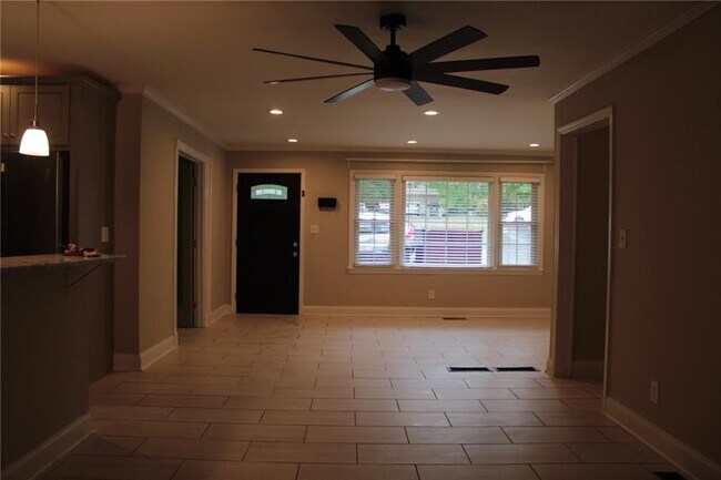 Building Photo - 4679 Chamblee Tucker Rd