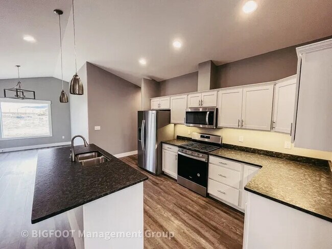 Foto del edificio - 3991 Swan Rd