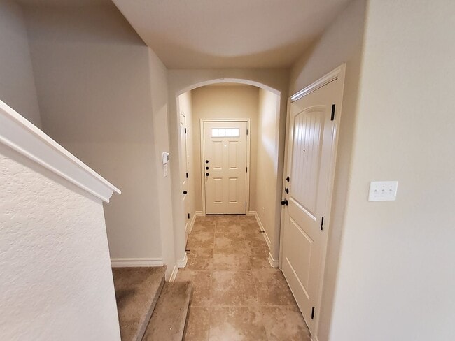 Building Photo - 6306 Luglio Lane #202, San Antonio, TX 78233