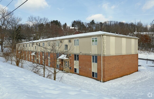 Foto del edificio - Oak Hill Manor Apartments