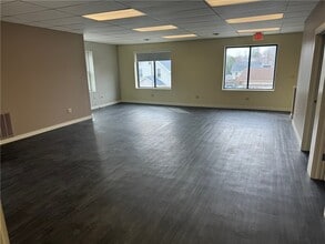 Building Photo - 4350 Culver Rd Building Photo - 4350 Culver Rd