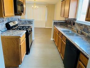 Foto del edificio - 4727 Kennedy Heights Blvd